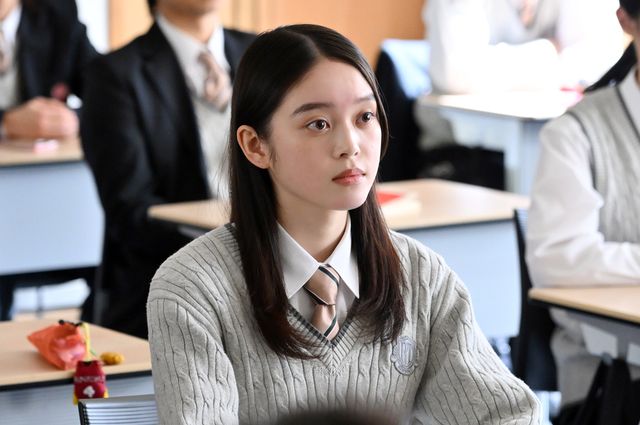 「御上先生」退学処分の椎葉、3年2組が思いもよらぬ行動に…第7話場面写真（31枚目）