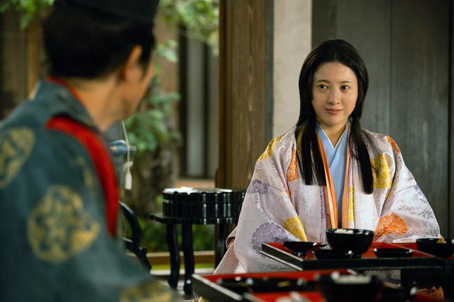 定子（高畑充希）が皇子を出産…「光る君へ」第27回「宿縁の命」（4枚目）