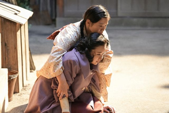 失意のあまり崩れ落ちて…「ブギウギ」第47回の場面写真：フォトギャラリー