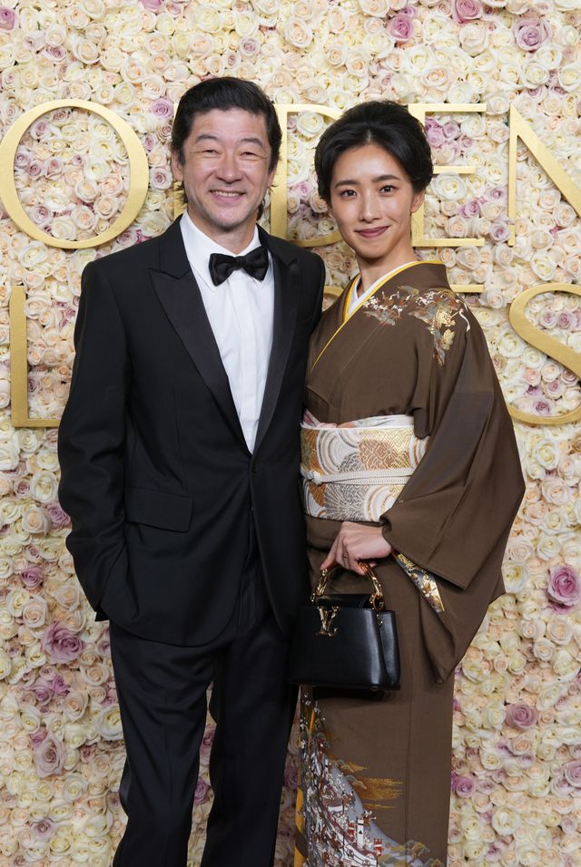 「SHOGUN 将軍」浅野忠信、妻・中田クルミとレッドカーペット登場!【第82回ゴールデン・グローブ賞】:フォトギャラリー