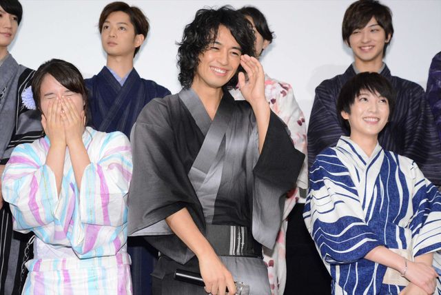 笑いが止まらない広瀬アリス、どうした!?　豪華キャスト勢ぞろいの浴衣姿！（9枚目）