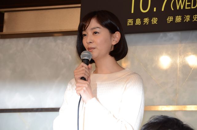 西島秀俊、伊藤英明らが白衣で登場！「無痛～診える眼～」製作発表会見フォトギャラリー（8枚目）