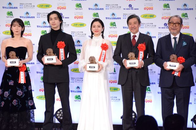 横浜流星、石原さとみ、吉岡里帆らが受賞！「第49回報知映画賞」表彰式：フォトギャラリー