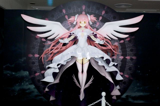 「魔法少女まどか☆マギカ展」等身大フィギュアも！　フォトギャラリー（3枚目）