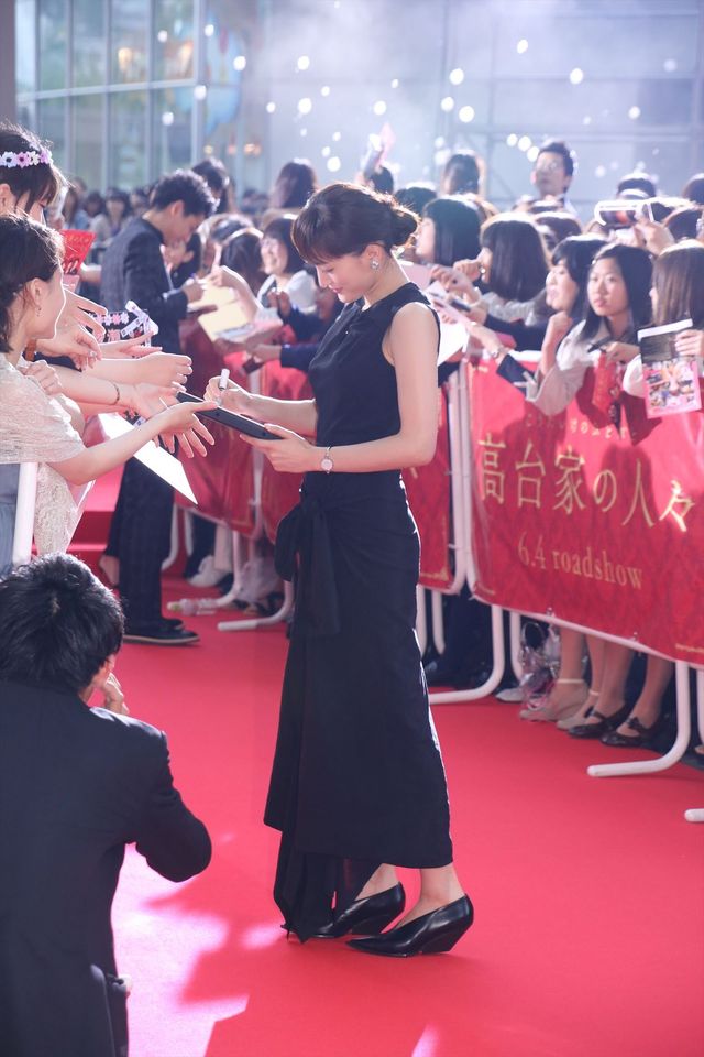 綾瀬はるか、斎藤工、水原希子、間宮祥太朗らがドレスアップしてリムジンで登場！映画『高台家の人々』レセプションパーティーフォトギャラリー（15枚目）