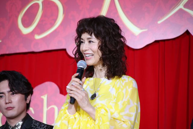綾瀬はるか、斎藤工、水原希子、間宮祥太朗らがドレスアップしてリムジンで登場！映画『高台家の人々』レセプションパーティーフォトギャラリー（44枚目）