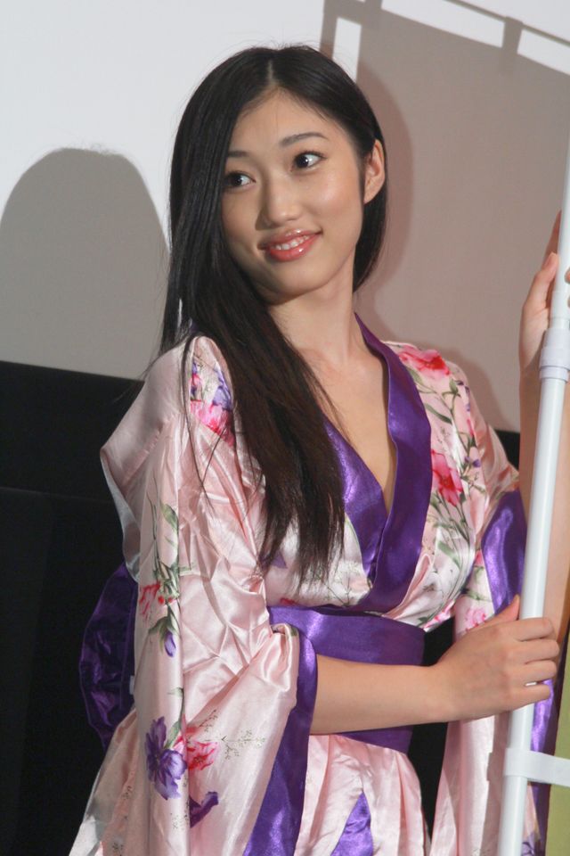 小蜜の美脚フォトギャラリー（14枚目）