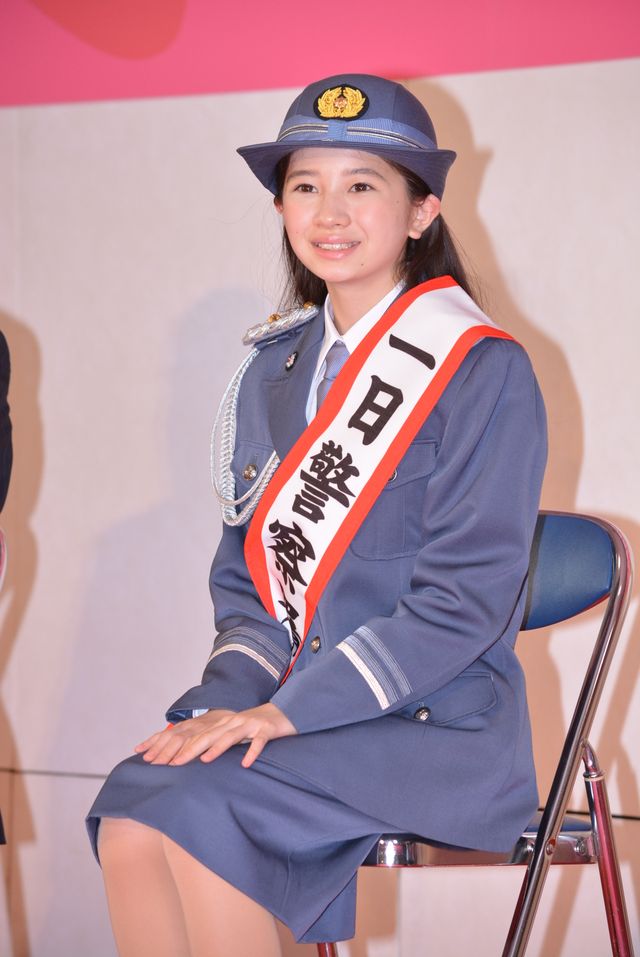 12歳の女優・桜田ひより、新宿署一日署長に就任し自転車事故防止を呼びかける！　画像ギャラリー（2枚目）