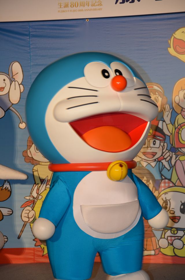 東京タワーが「ドラえもん」カラーに！フォトギャラリー（10枚目）