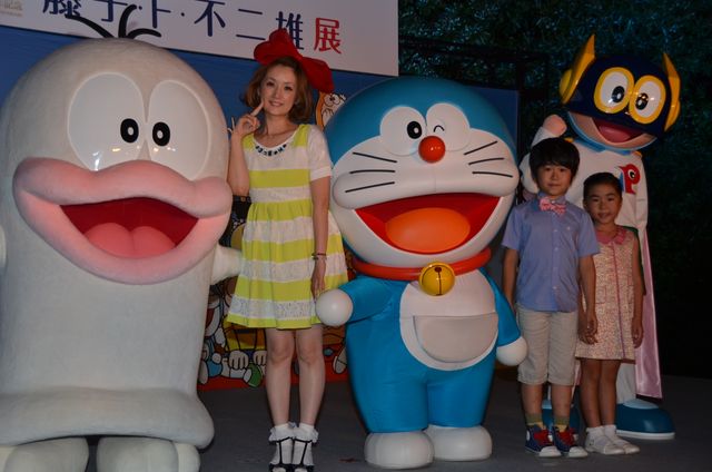 東京タワーが「ドラえもん」カラーに！フォトギャラリー（12枚目）