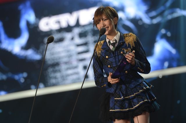 AKB「第11 回CCTV MTV 音楽盛典」パフォーマンスギャラリー（10枚目）