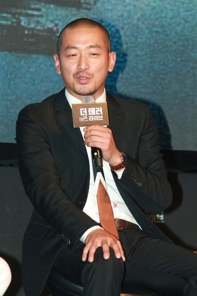 ハ・ジョンウ、丸刈り姿で「久しぶりに標準語、非常にうれしかった」＜韓国JPICTURES＞（4枚目）