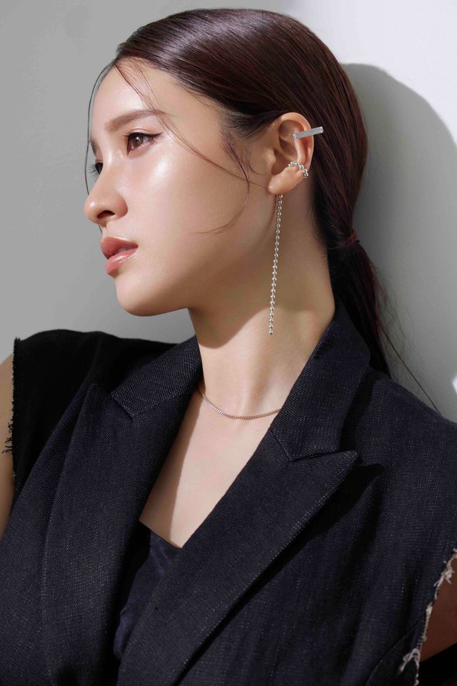 土屋太鳳フォトブック「たおリズム」（2枚目）