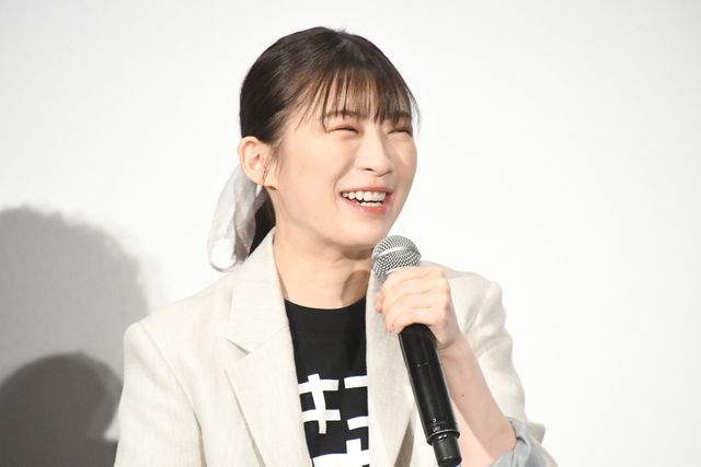 中村倫也、伊藤沙莉、日村勇紀、柄本時生が笑顔で登壇！映画『宇宙人のあいつ』公開記念舞台あいさつ（11枚目）