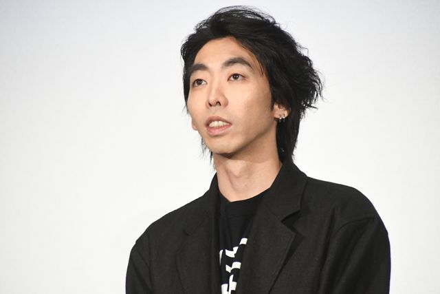 中村倫也、伊藤沙莉、日村勇紀、柄本時生が笑顔で登壇！映画『宇宙人のあいつ』公開記念舞台あいさつ（12枚目）