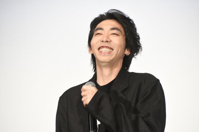 中村倫也、伊藤沙莉、日村勇紀、柄本時生が笑顔で登壇！映画『宇宙人のあいつ』公開記念舞台あいさつ（14枚目）