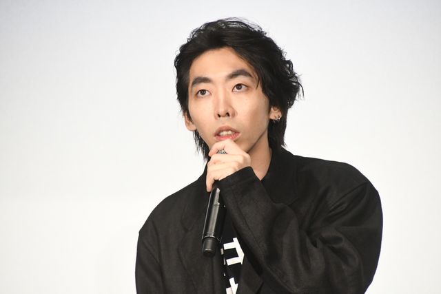 中村倫也、伊藤沙莉、日村勇紀、柄本時生が笑顔で登壇！映画『宇宙人のあいつ』公開記念舞台あいさつ（15枚目）