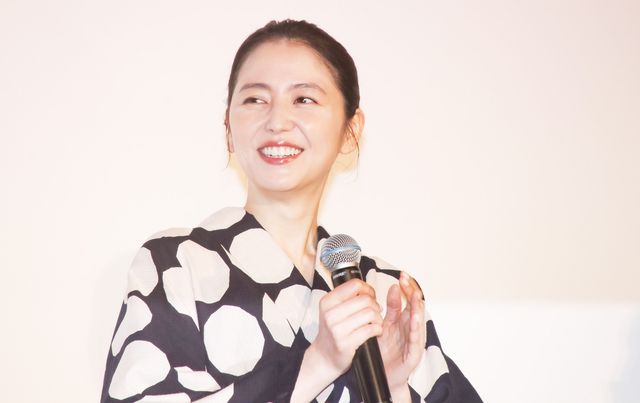 長澤まさみ、艶やか浴衣姿で魅了！『ドールハウス』大感謝舞台挨拶（6枚目）