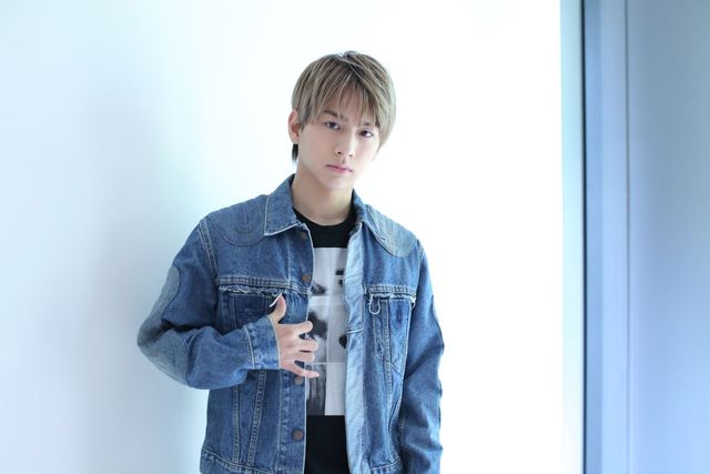 溢れる魅力…！映画『星空のむこうの国』佐藤友祐インタビューカット（2枚目）