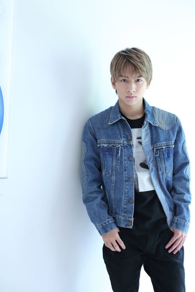 溢れる魅力…！映画『星空のむこうの国』佐藤友祐インタビューカット（3枚目）