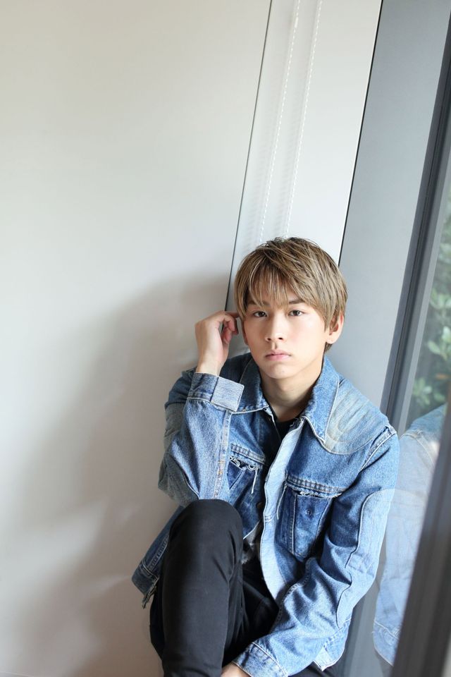 溢れる魅力…！映画『星空のむこうの国』佐藤友祐インタビューカット（7枚目）