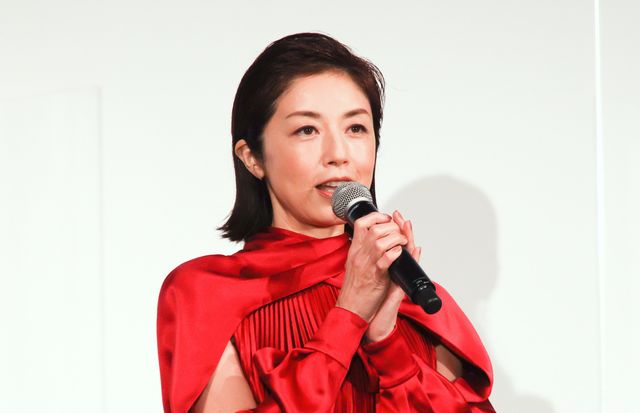 高岡早紀、内田理央、佐々木希が赤の衣装で競演！『リカ　～自称28歳の純愛モンスター～』公開直前イベント（14枚目）