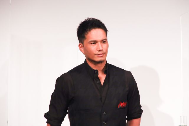 高岡早紀、内田理央、佐々木希が赤の衣装で競演！『リカ　～自称28歳の純愛モンスター～』公開直前イベント（19枚目）