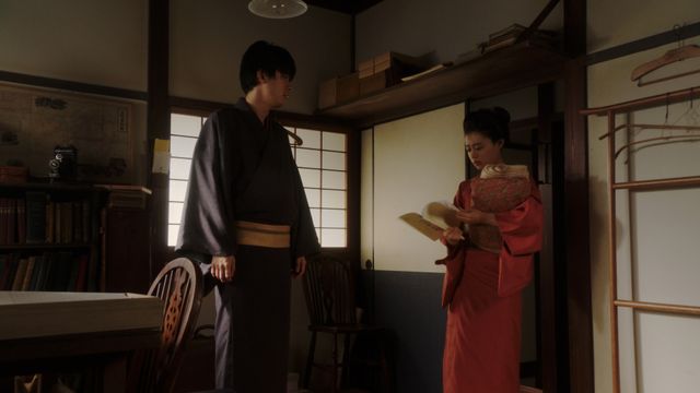 一平が新たな台本を書き上げ…「おちょやん」第56回：フォトギャラリー