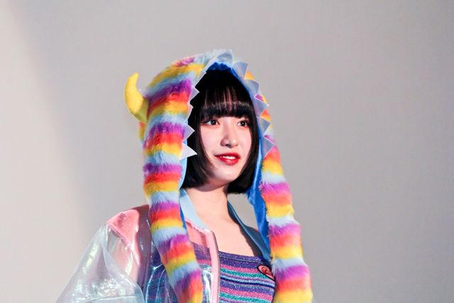 吉田凜音＆久間田琳加、仲良し双子コーデが可愛すぎ！『ヌヌ子の聖★戦』の初日舞台あいさつ（2枚目）