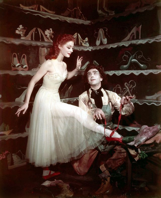 赤い靴 1948年 監督 マイケル パウエル エメリック プレスバーガー 出演 モイラ シアラー 第45回 名画プレイバック シネマトゥデイ
