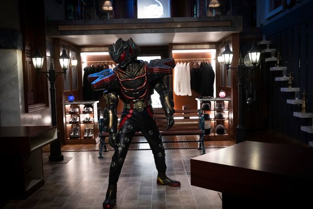 ゼロを失った莫に小鷹は…「仮面ライダーゼッツ」第42話場面カット（3枚目）