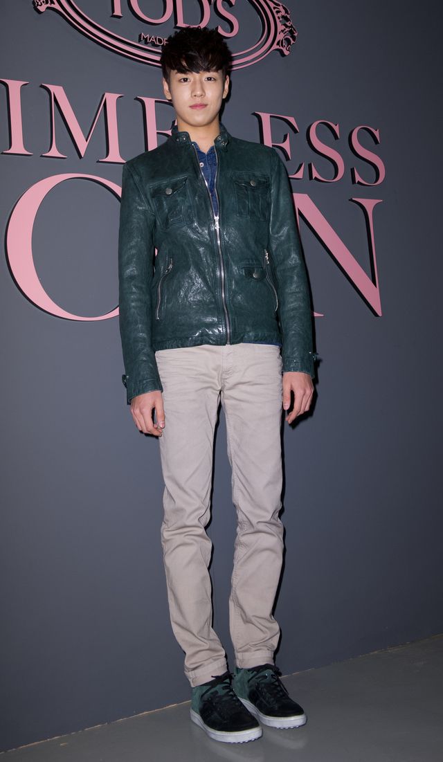 故ダイアナ妃の写真展が開催！2AMスロン、オープニングセレモニーに参加＜韓国JPICTURES＞（7枚目）