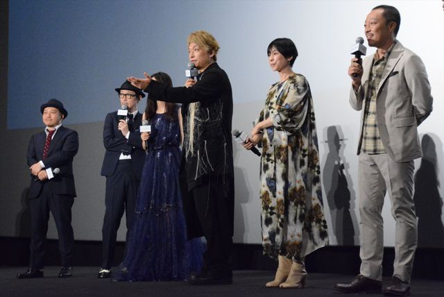 香取慎吾、リリー・フランキーら登壇！『凪待ち』初日舞台あいさつ（10枚目）