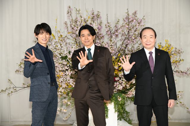 向井康二、井ノ原快彦、中村梅雀のスーツ姿！ドラマ「特捜9 season5」合同取材会：フォトギャラリー
