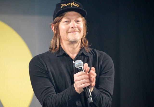 ノーマン・リーダス、写真撮りまくり！「大阪コミコン2024」セレブステージ（8枚目）