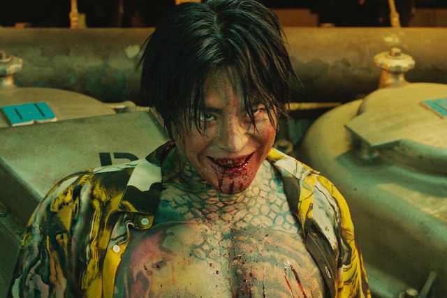 ソ・イングク狂気の表情！映画『オオカミ狩り』場面カット（3枚目）