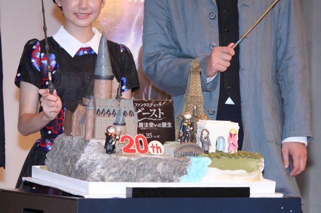 芦田愛菜＆宮野真守＆小野賢章『ファンタビ』イベントへ（7枚目）