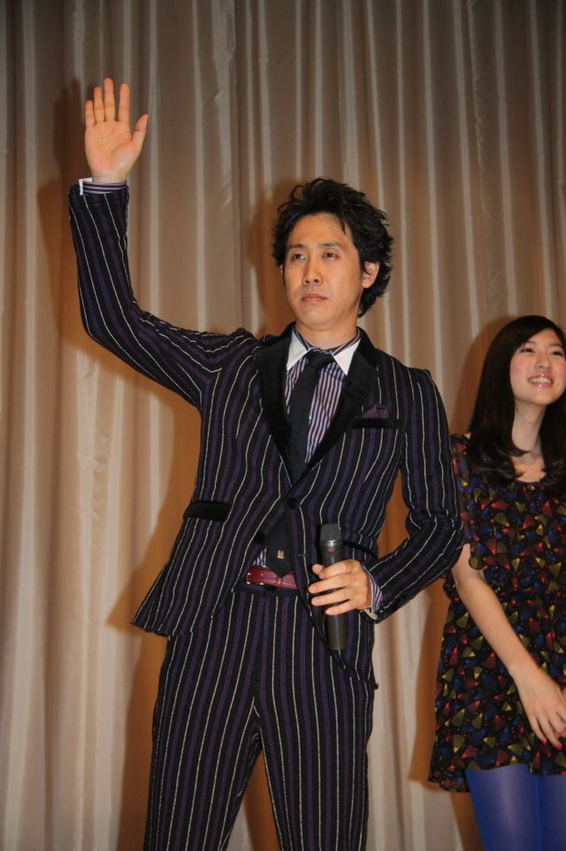 『グッモーエビアン!』の大ヒット御礼舞台あいさつ：フォトギャラリー