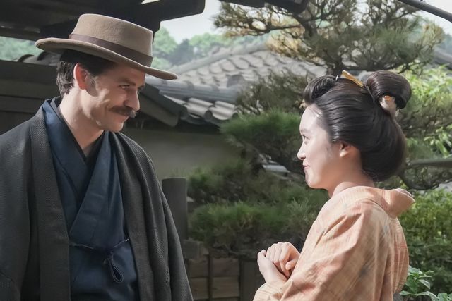 夫婦仲がより一層深まったトキ＆ヘブン - 「ばけばけ」第75回より