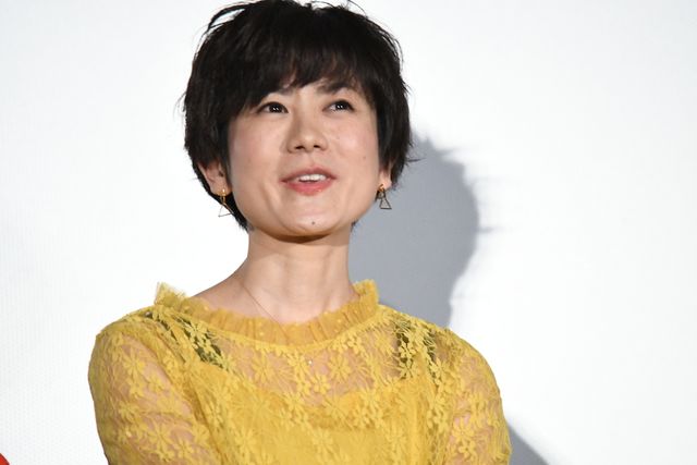 そんなの関係ねぇ！しんちゃん＆小島よしお『映画クレヨンしんちゃん　新婚旅行ハリケーン　～失われたひろし～』公開記念舞台あいさつ（17枚目）