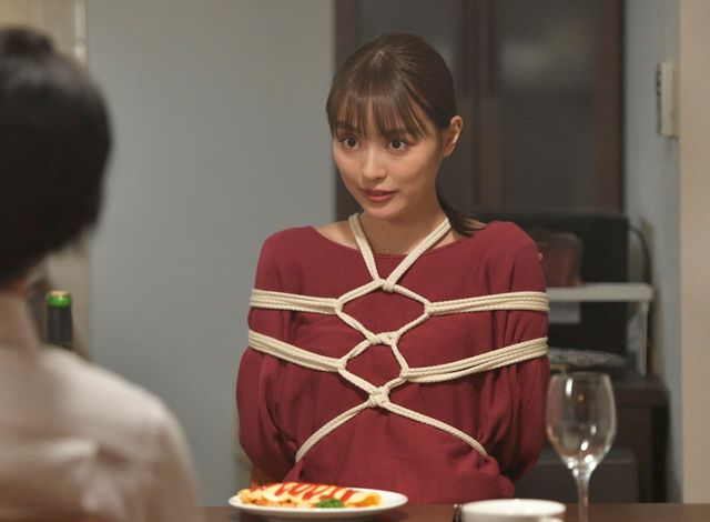 “オムライス緊縛”に“ジャングルジム緊縛”…「来世ではちゃんとします」衝撃場面カット:フォトギャラリー