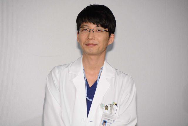 まさかの！綾野剛が「逃げ恥」恋ダンス！：フォトギャラリー