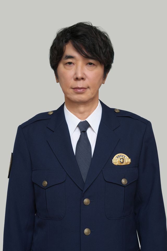 踊る