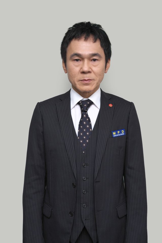 踊る