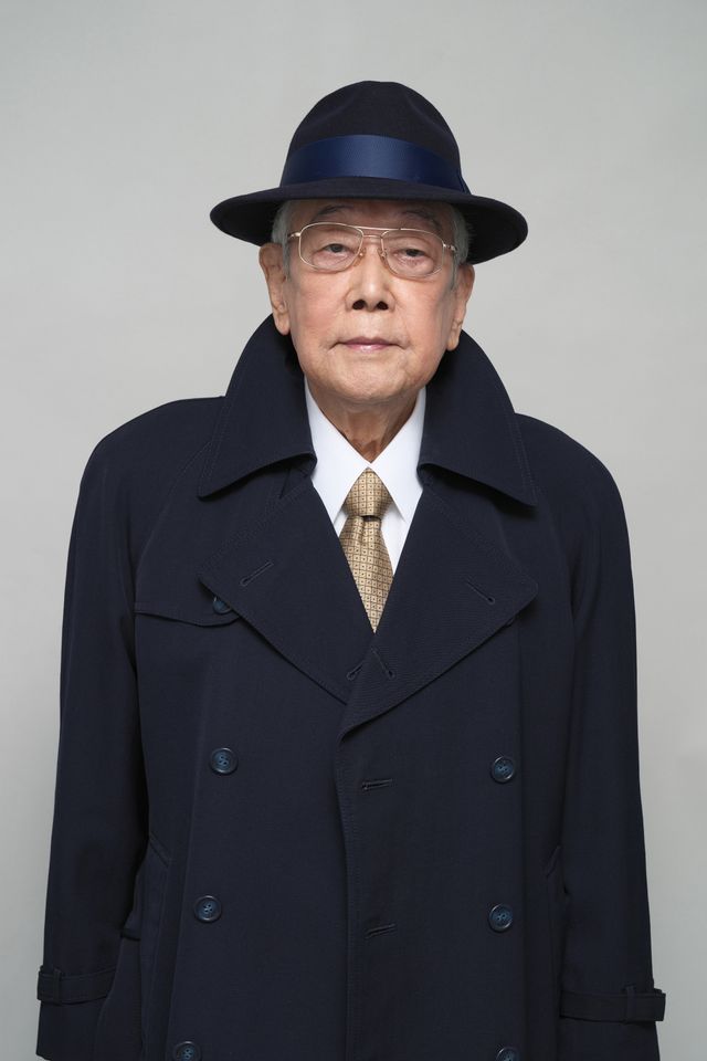 踊る