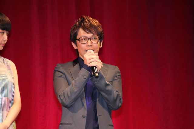 松坂桃李、戸田恵梨香、菜々緒、窪田正孝ら豪華キャストが集結！『エイプリルフールズ』完成披露舞台あいさつフォトギャラリー（15枚目）