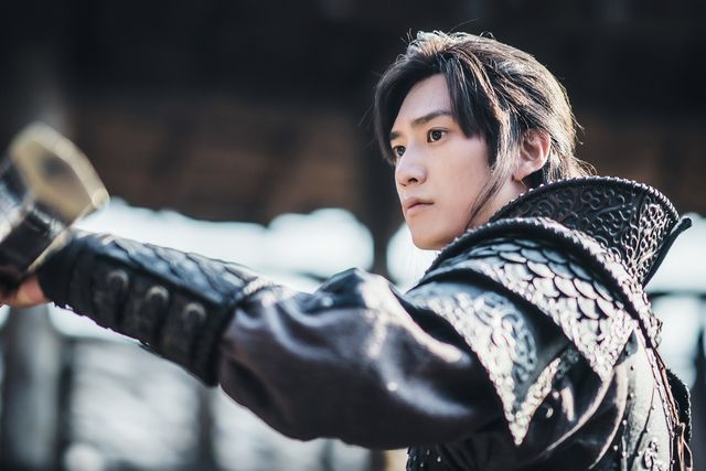 ナ・イヌ初主演作「王女ピョンガン　月が浮かぶ川」場面写真（3枚目）