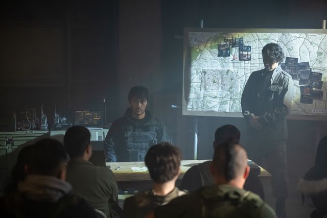 「VIVANT」野崎の前に現れた衝撃の人物！第16話場面写真（ネタバレあり）（10枚目）