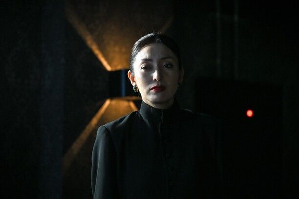 「VIVANT」野崎の前に現れた衝撃の人物！第16話場面写真（ネタバレあり）（30枚目）