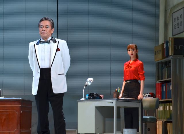 つかこうへい「熱海殺人事件」に娘・愛原実花が出演！風間杜夫＆平田満のコンビも復活！フォトギャラリー（9枚目）